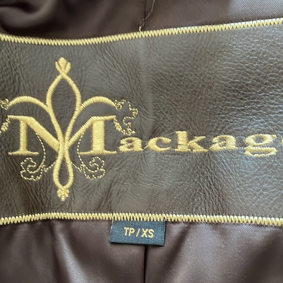 Mackage wool coat with leather belt - Picture 5 of 8